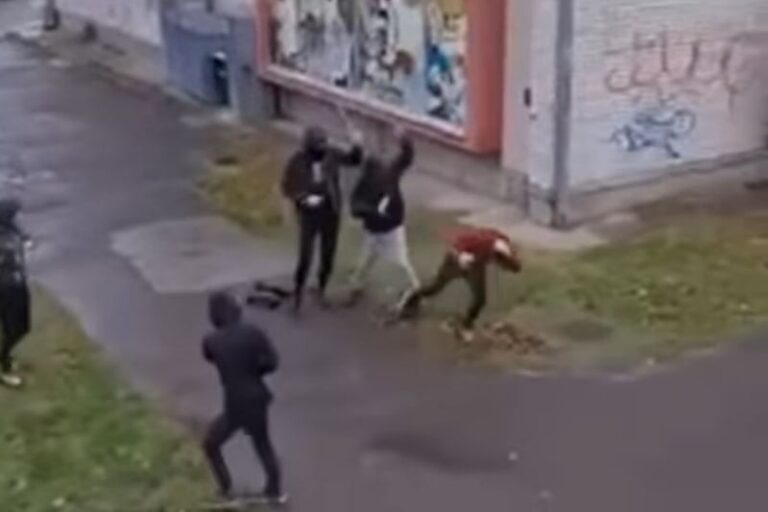 Novinar Šarović objavio video: Tvrdi da su Ćaci šipkama pretukli muškarca (47) jer je pričao protiv vlasti